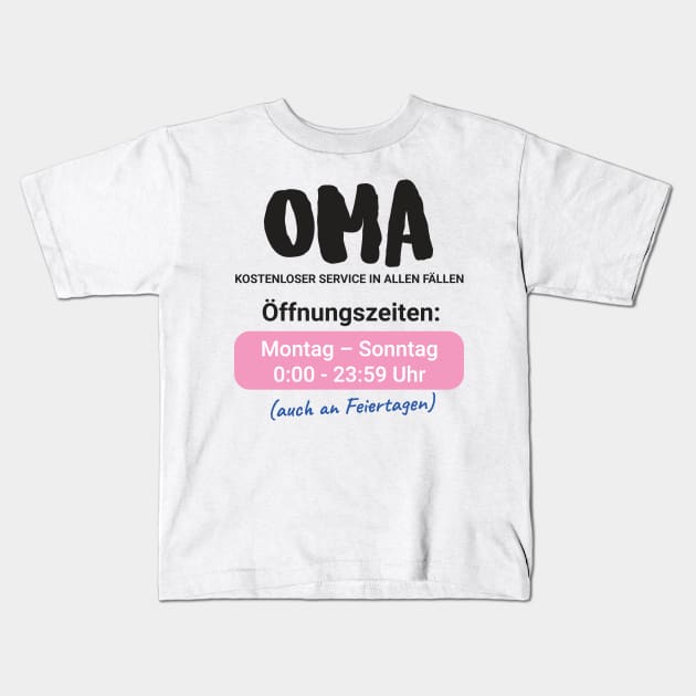 Oma kostenloser Service in allen Fällen Kids T-Shirt by BetterManufaktur